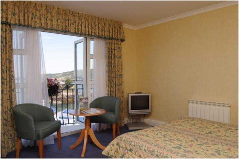 Hotel The Water's Edge