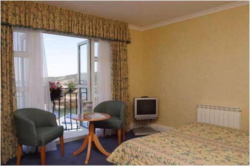 Hotel The Water's Edge