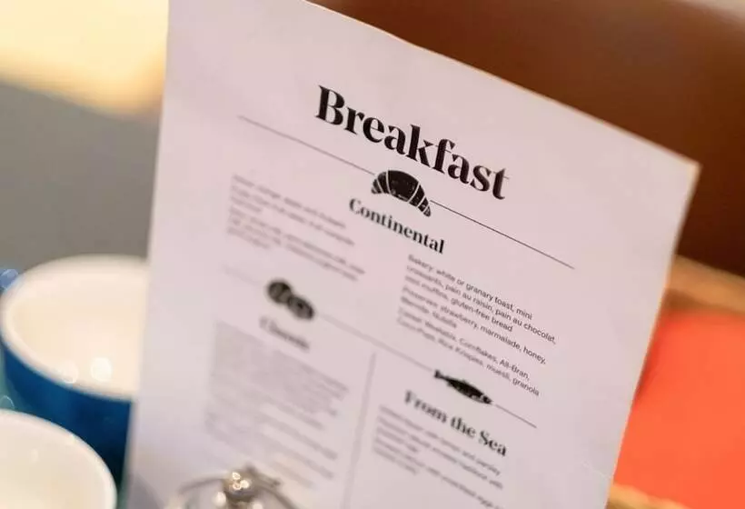 استراحتگاه Moonfleet Manor   A Luxury Family