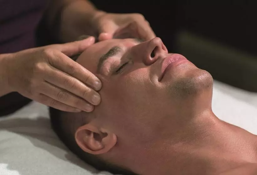 St. Pierre Park Hotel & Golf