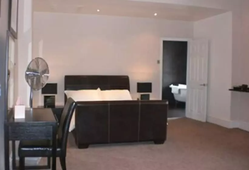 ホテル Amblehurst