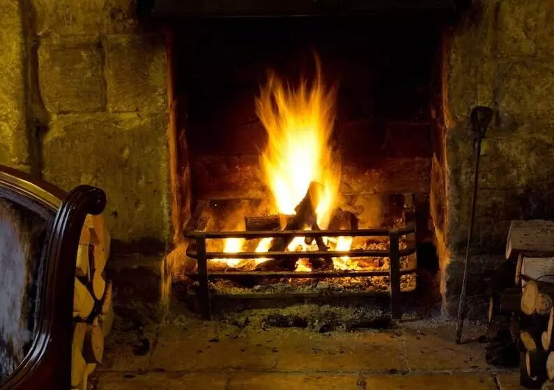 酒店 Charingworth Manor