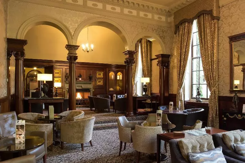 فندق Crathorne Hall