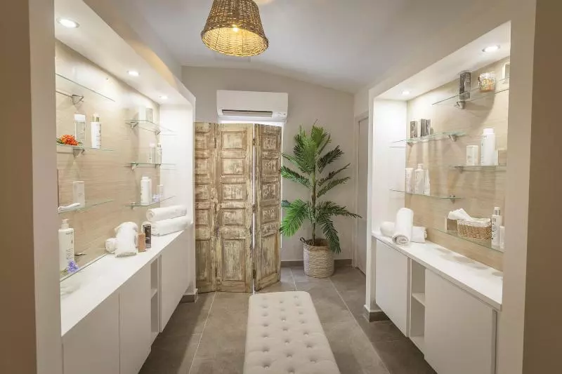 هتل Le Relais Du Moulin Hôtel De Charme & Spa Adult Only