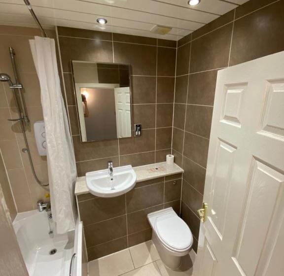 Отель Lost Guest House Stirling