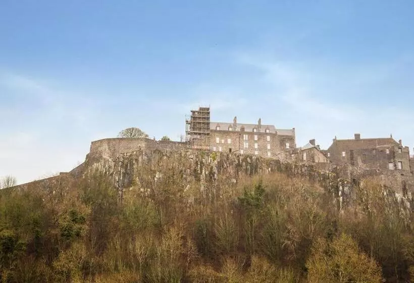 هتل Lost Guest House Stirling