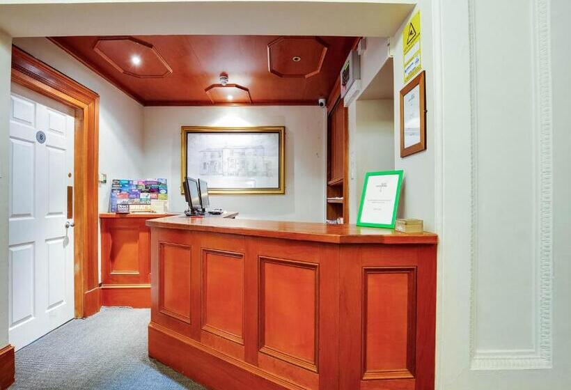 Отель Lost Guest House Stirling