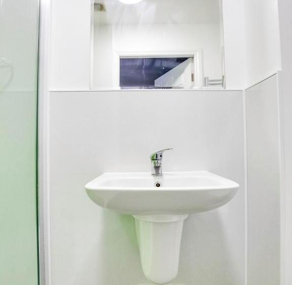 Отель Lost Guest House Stirling