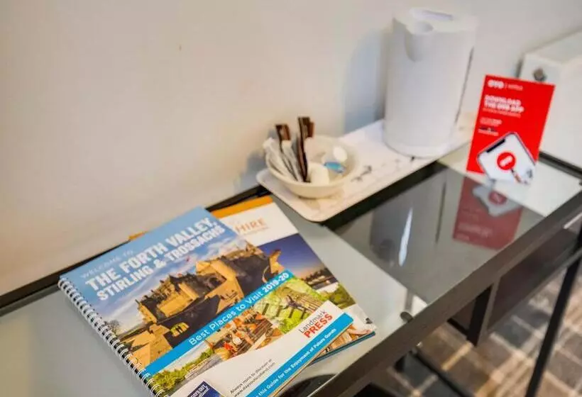 هتل Lost Guest House Stirling