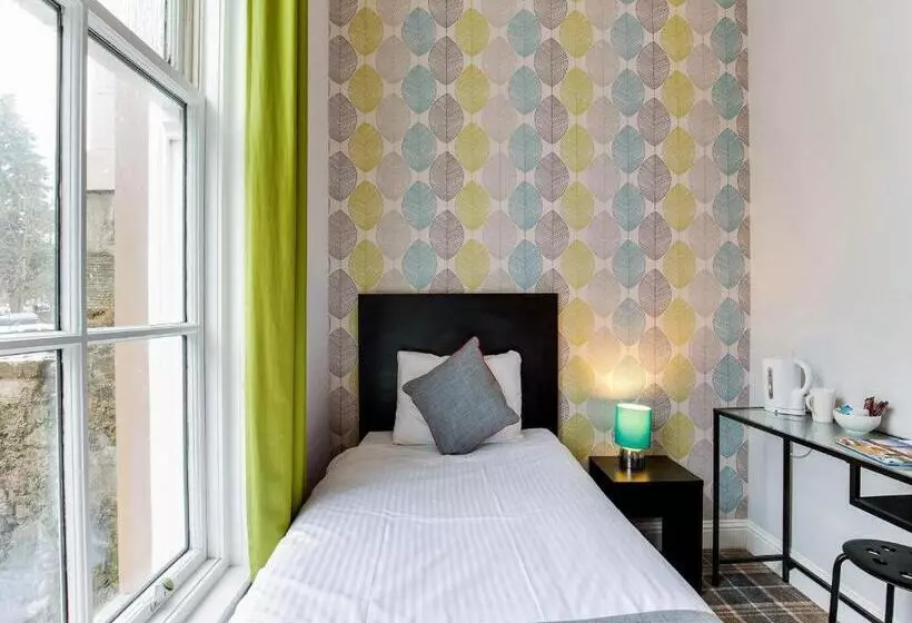 هتل Lost Guest House Stirling