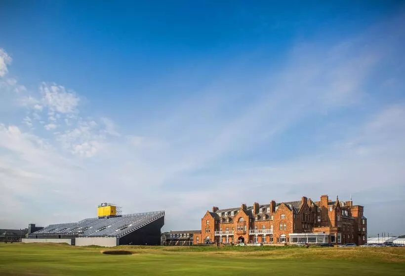 בית מלון כפרי Marine Troon