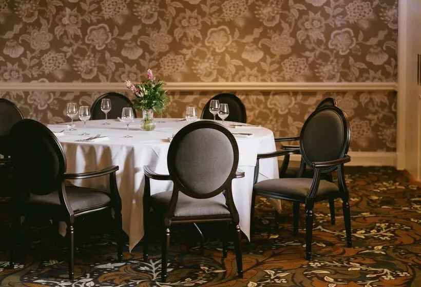 בית מלון כפרי Marine Troon