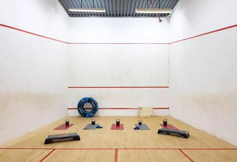 בית מלון כפרי Marine Troon