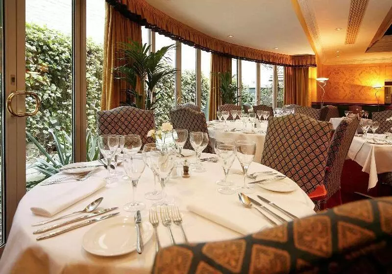 호텔 Mercure York Fairfield Manor