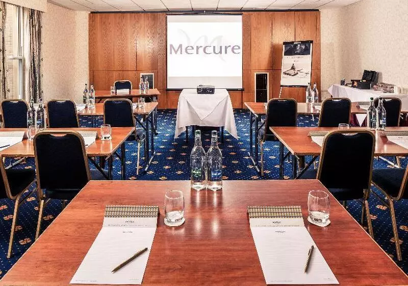 호텔 Mercure York Fairfield Manor