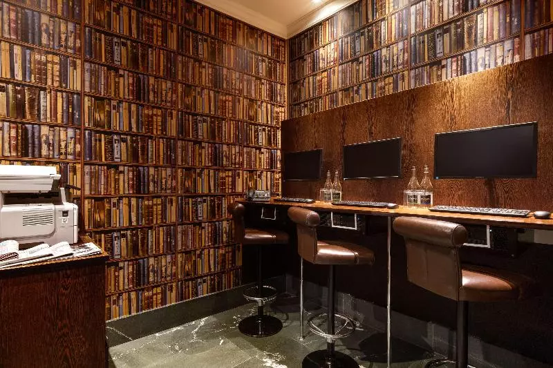 Radisson Blu Hotel, London Marble Arch   Formerly Sussex