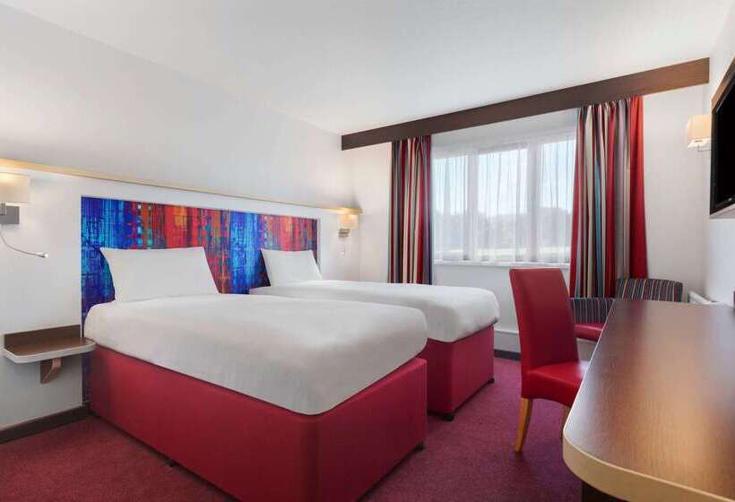فندق Ramada Milton Keynes