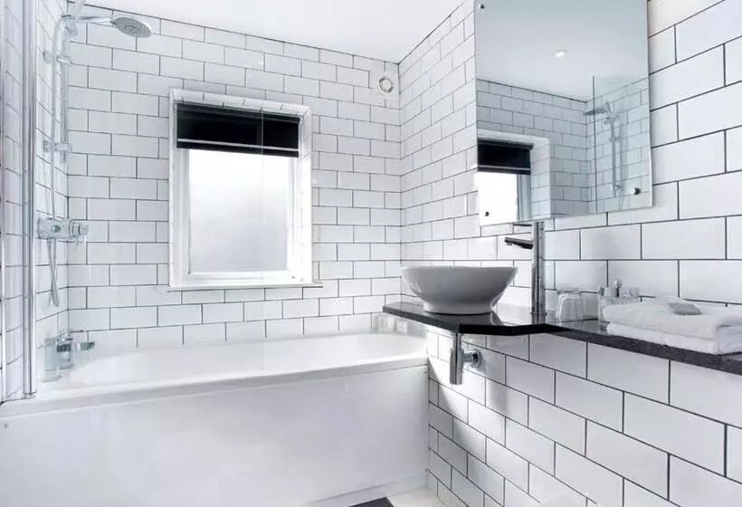 Отель Redesdale Arms