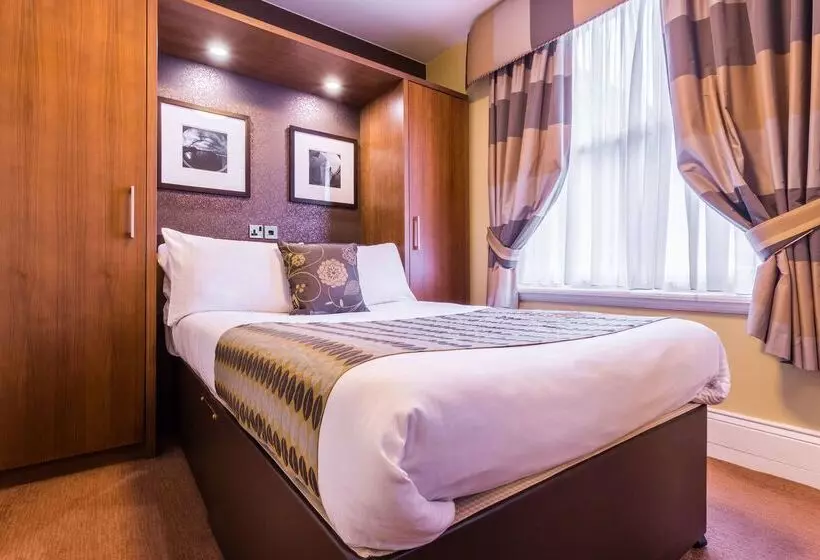 Royal Station Hotel  Part Of The Cairn Collection