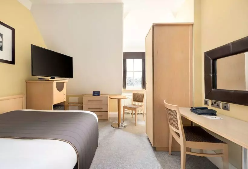 Royal Station Hotel  Part Of The Cairn Collection