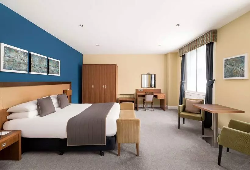 Royal Station Hotel  Part Of The Cairn Collection