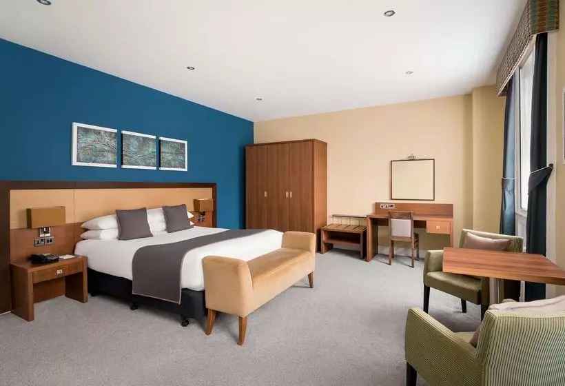 Royal Station Hotel  Part Of The Cairn Collection