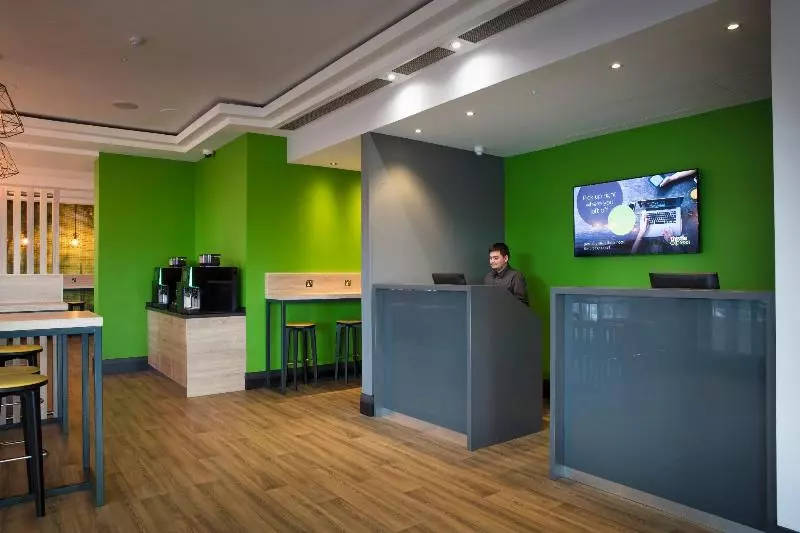 Hotel Thistle Express Swindon