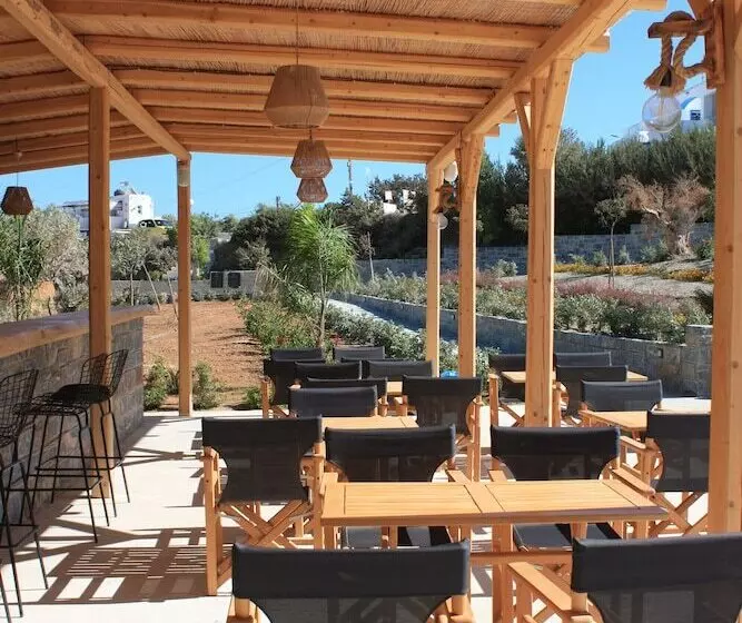 Helios Beach Hotel & Bungalows