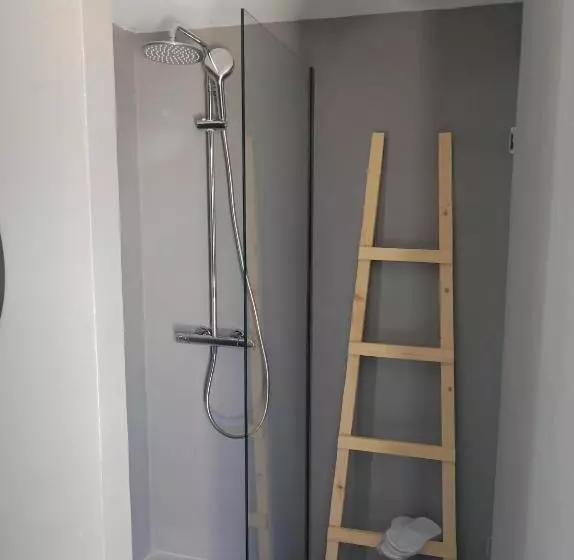 Helios Beach Hotel & Bungalows