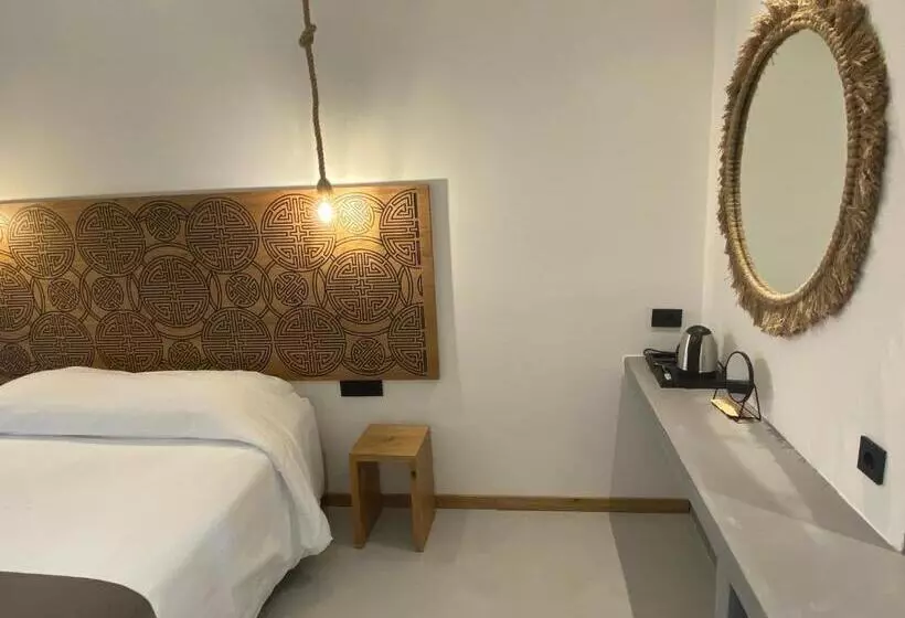 Helios Beach Hotel & Bungalows