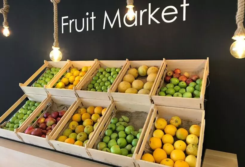 Hotel Aphrodite Beach Club