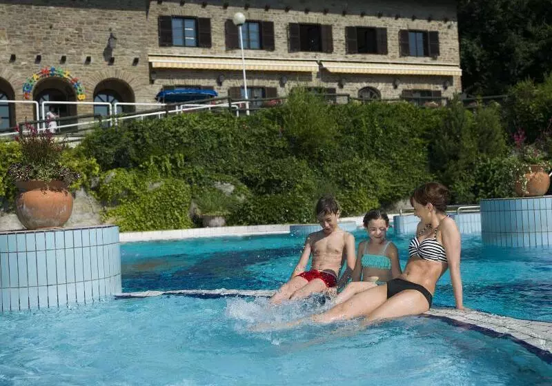 هتل Ensana Thermal Aqua