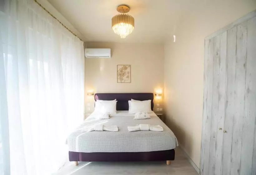 בית מלון כפרי John S