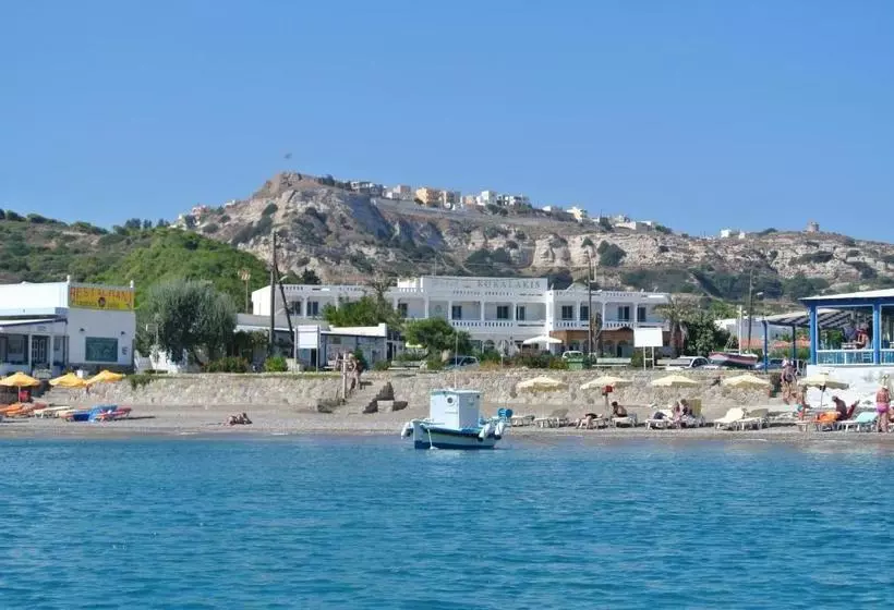 בית מלון כפרי Kokalakis