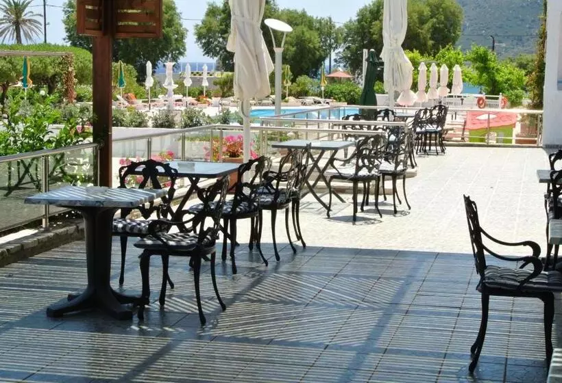 בית מלון כפרי Kokalakis