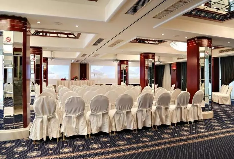 فندق Mediterranean