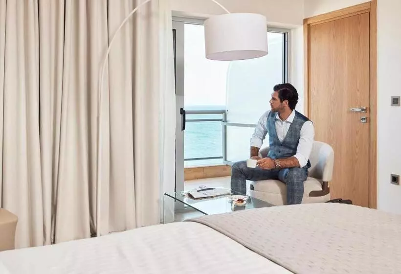 فندق Mediterranean