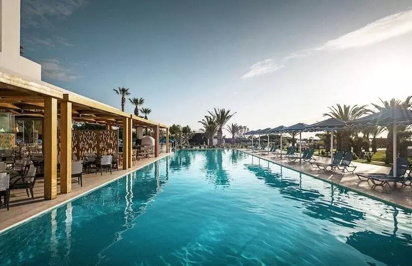 בית מלון כפרי Mitsis Faliraki