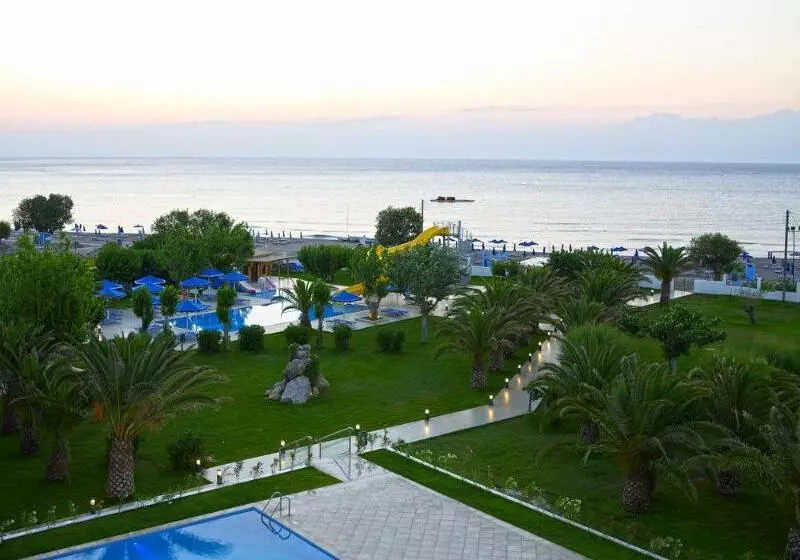 בית מלון כפרי Mitsis Faliraki