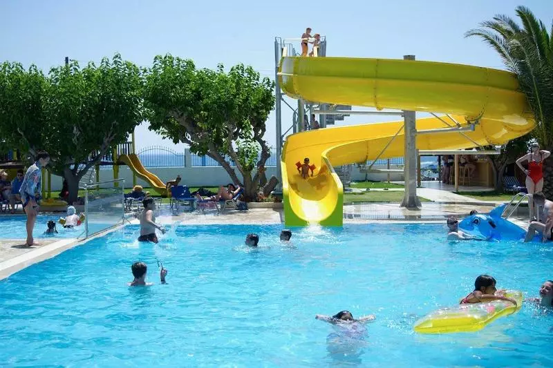 בית מלון כפרי Mitsis Faliraki