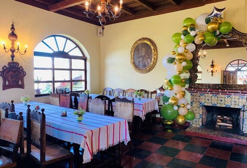 هتل Museo Mayan Inn