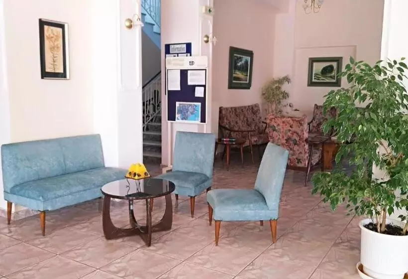 בית מלון כפרי Nireus