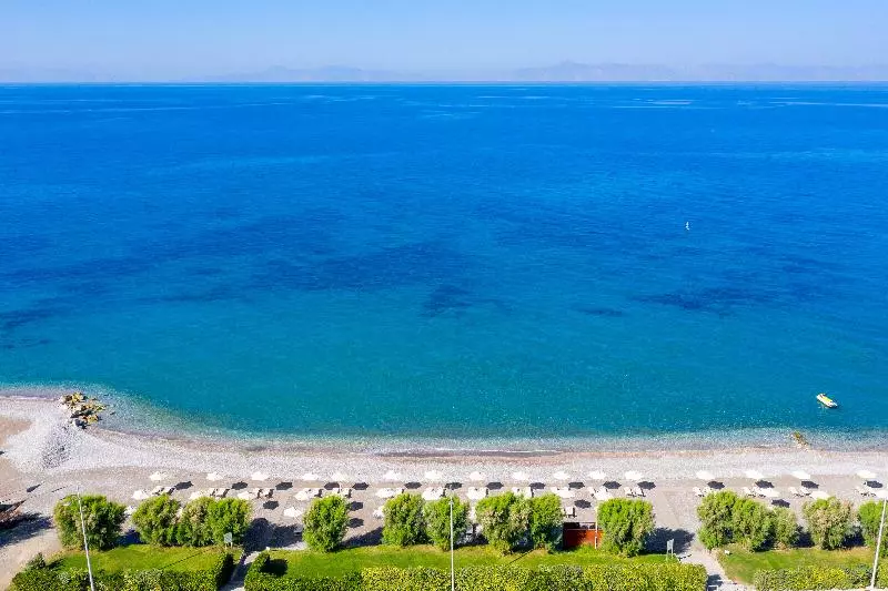 בית מלון כפרי Oceanis Beach