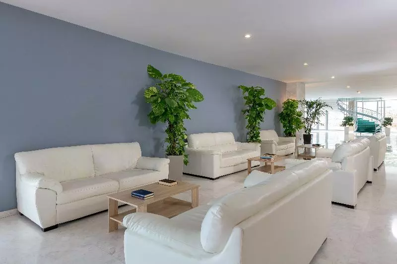 בית מלון כפרי Oceanis Beach