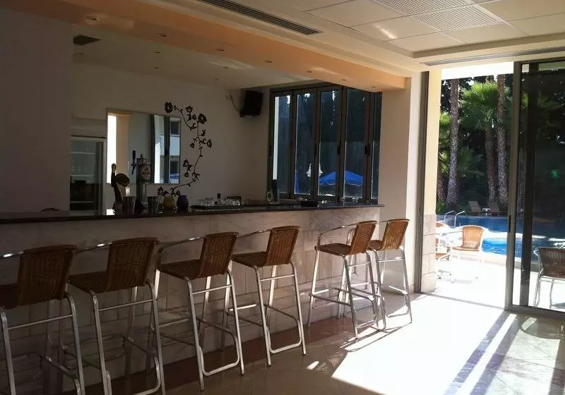 ホテル Olgas Paradise Apartments