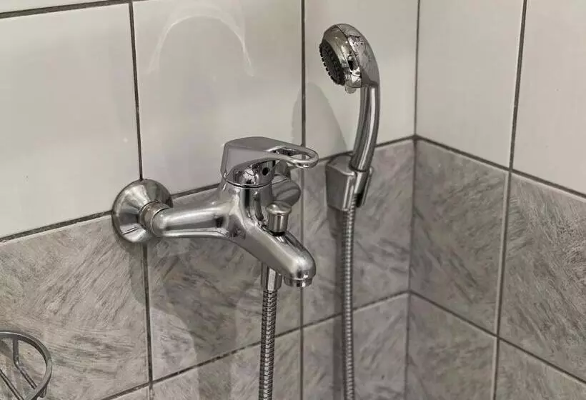 בית מלון כפרי Platon