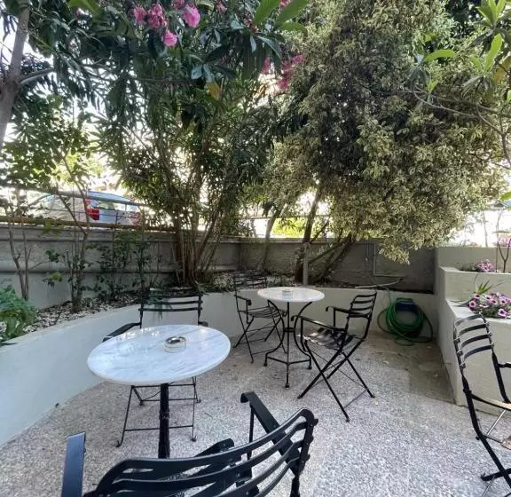 בית מלון כפרי Platon