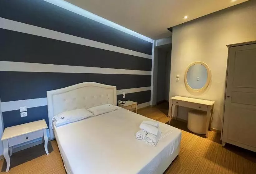 בית מלון כפרי Platon