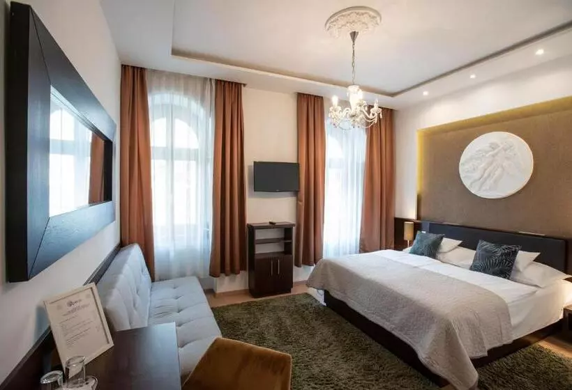 Hotel átrium Rooms & Café