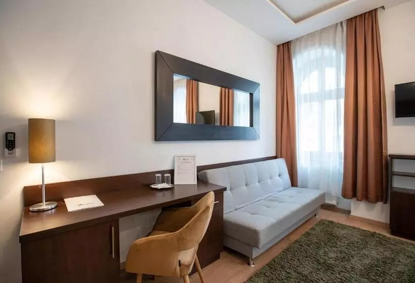 Hotel átrium Rooms & Café